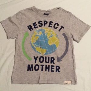 Last chance Gap Earth day graphic T, 5T
